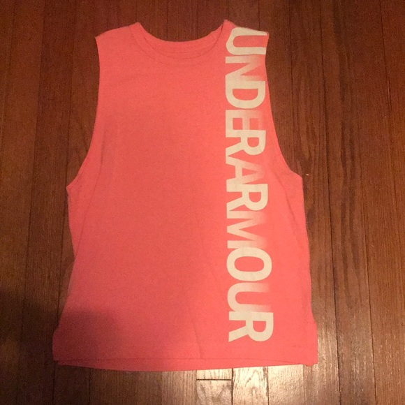 Under Armour Tops - LAST CHANCE!! UA tank💘